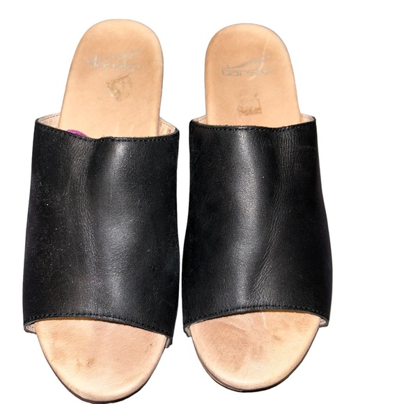 Dansko Maci Black Leather Slides Sandals clogs block heel mules 37 us size 6.5-7 - Picture 2 of 4